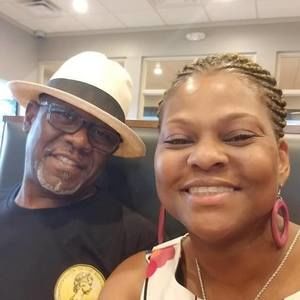 Meet your Posher, Adele